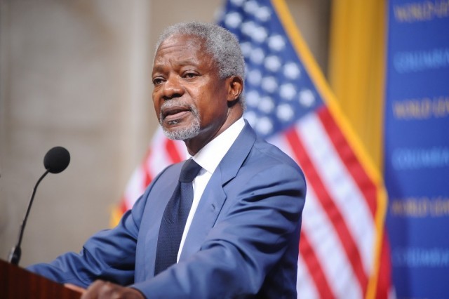 Kofi Annan delivers the Gabriel Silver Memorial Lecture on “Climate Change: The Leadership Challenge of our Age” to an audience of Columbia students, faculty, and staff in the Rotunda of Low Memorial Library.