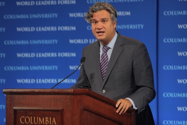 Alexander Cooley, Director of the Harriman Institute, moderates the question and answer session with the audience. 