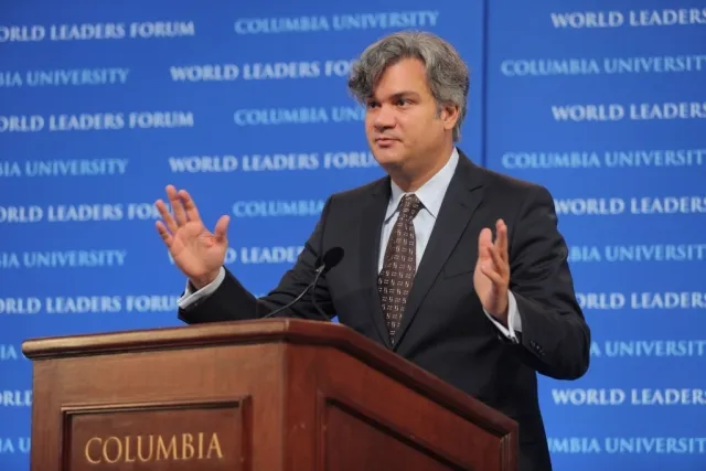 Alexander Cooley, Director of the Harriman Institute, moderates the question and answer session with the audience. 