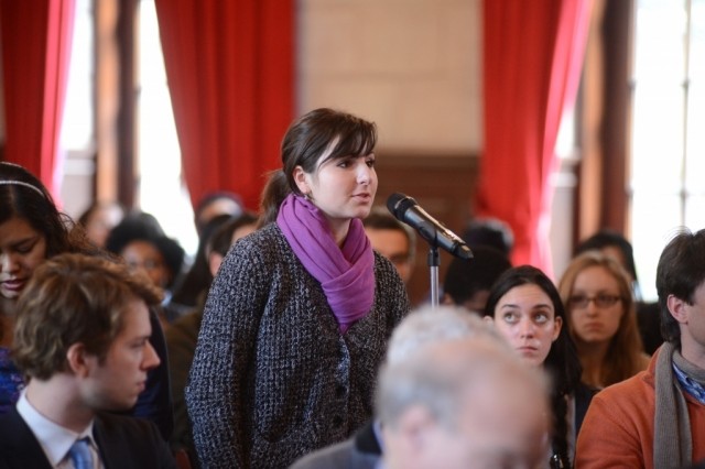 Columbia University students line up to ask Judge Sang-Hyun Song a question during the question and answer session.