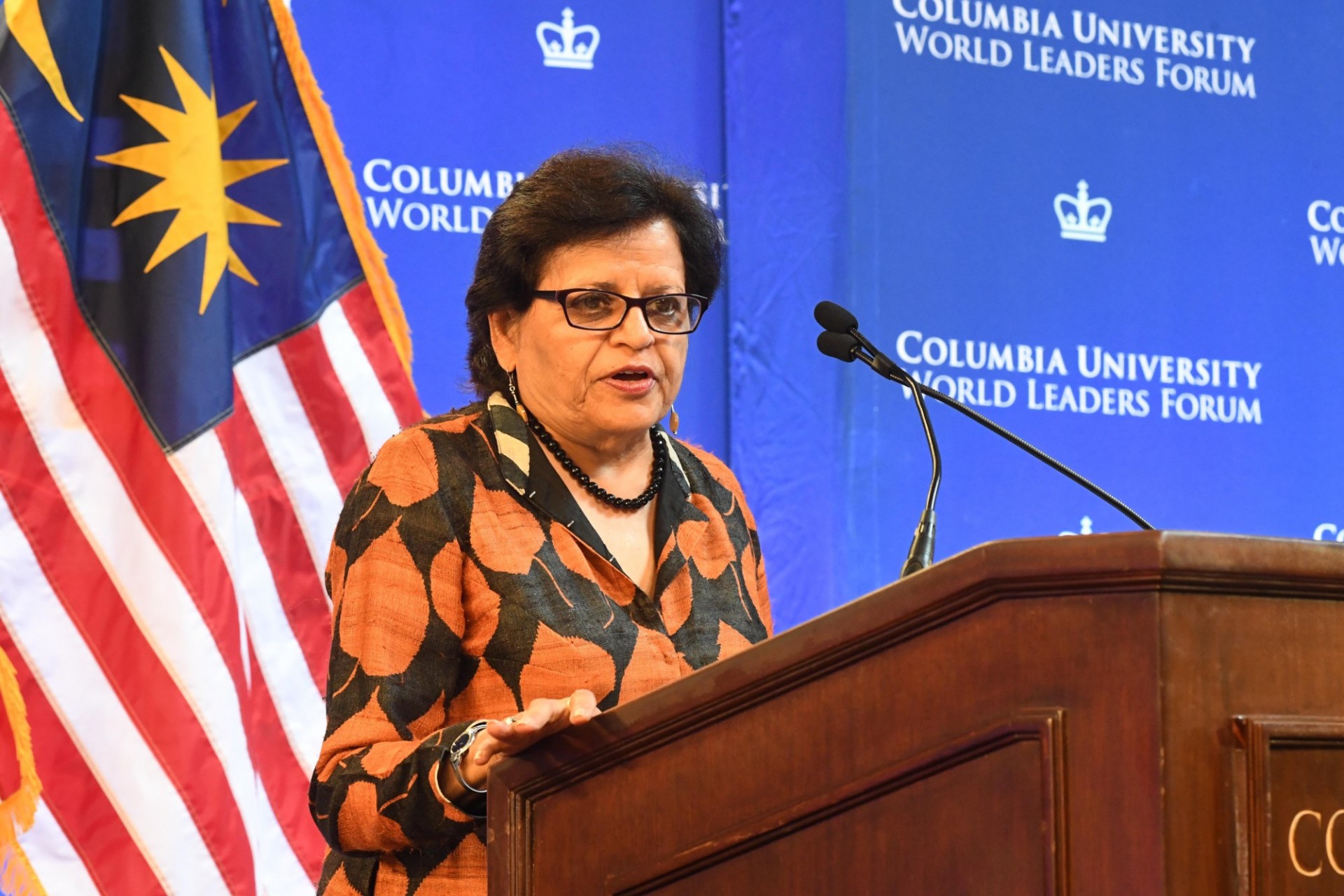 Vishakha N. Desai, Vice Chair, Committee on Global Thought, Senior Advisor for Global Affairs, and Senior Research Scholar, School of International and Public Affairs begins the World Leaders Forum with an introduction of Prime Minister Mahathir Mohamad of Malaysia.