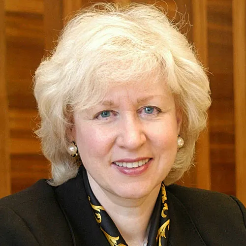 Kim Campbell 