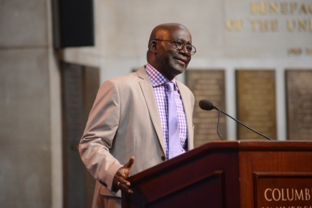 Mamadou Diouf, Director of the Institute for African Studies, moderates the question and answer session with students in attendance.