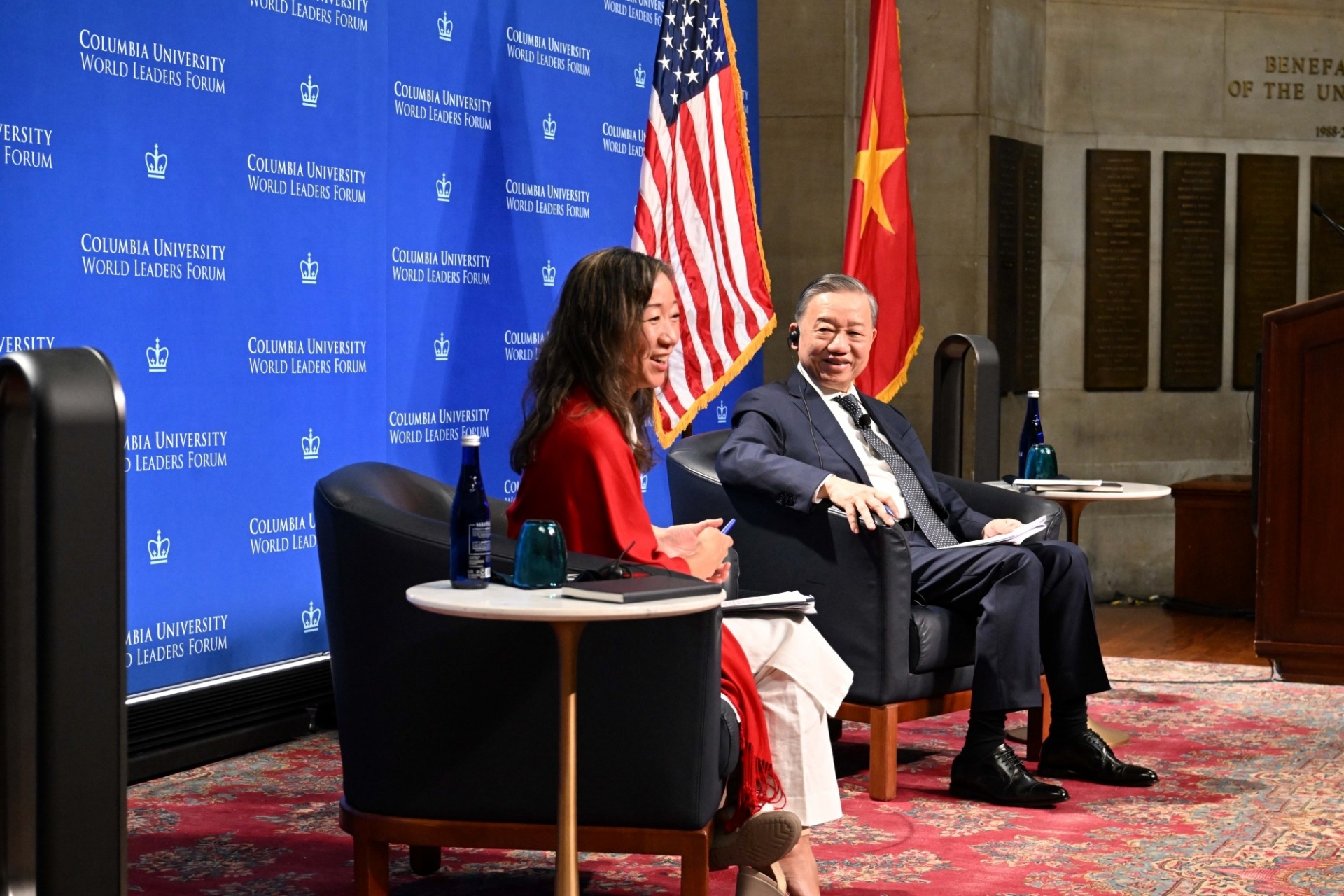 General Secretary, President of Viet Nam and Moderator Lien-Hang T. Nguyen engaging in discussion.