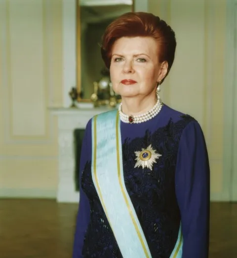 Vaira Vike-Freiberga